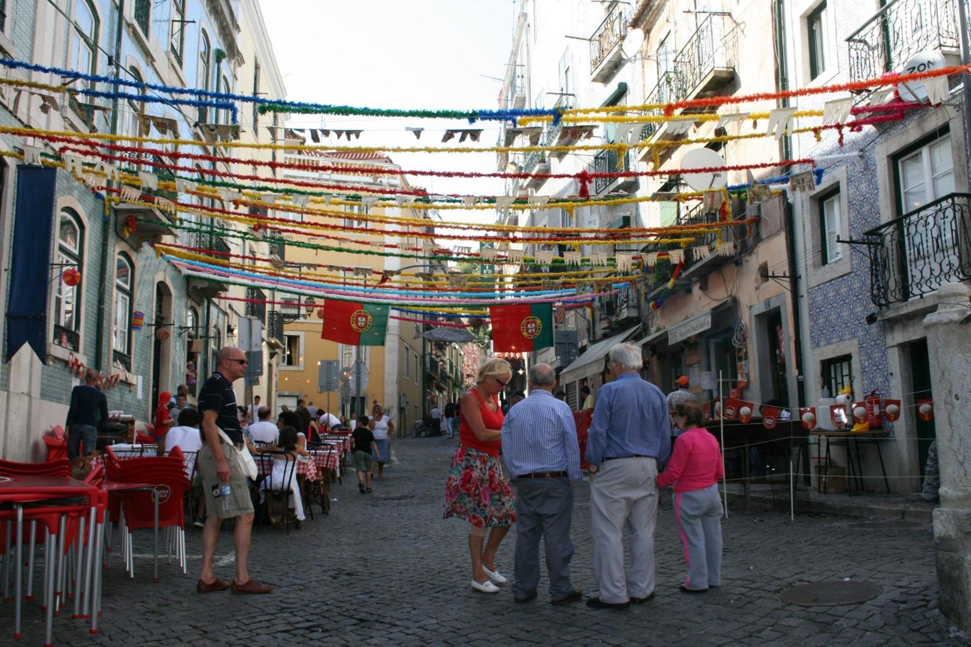 Appartamento Alfama Chic Penabuquel Lisbona Esterno foto