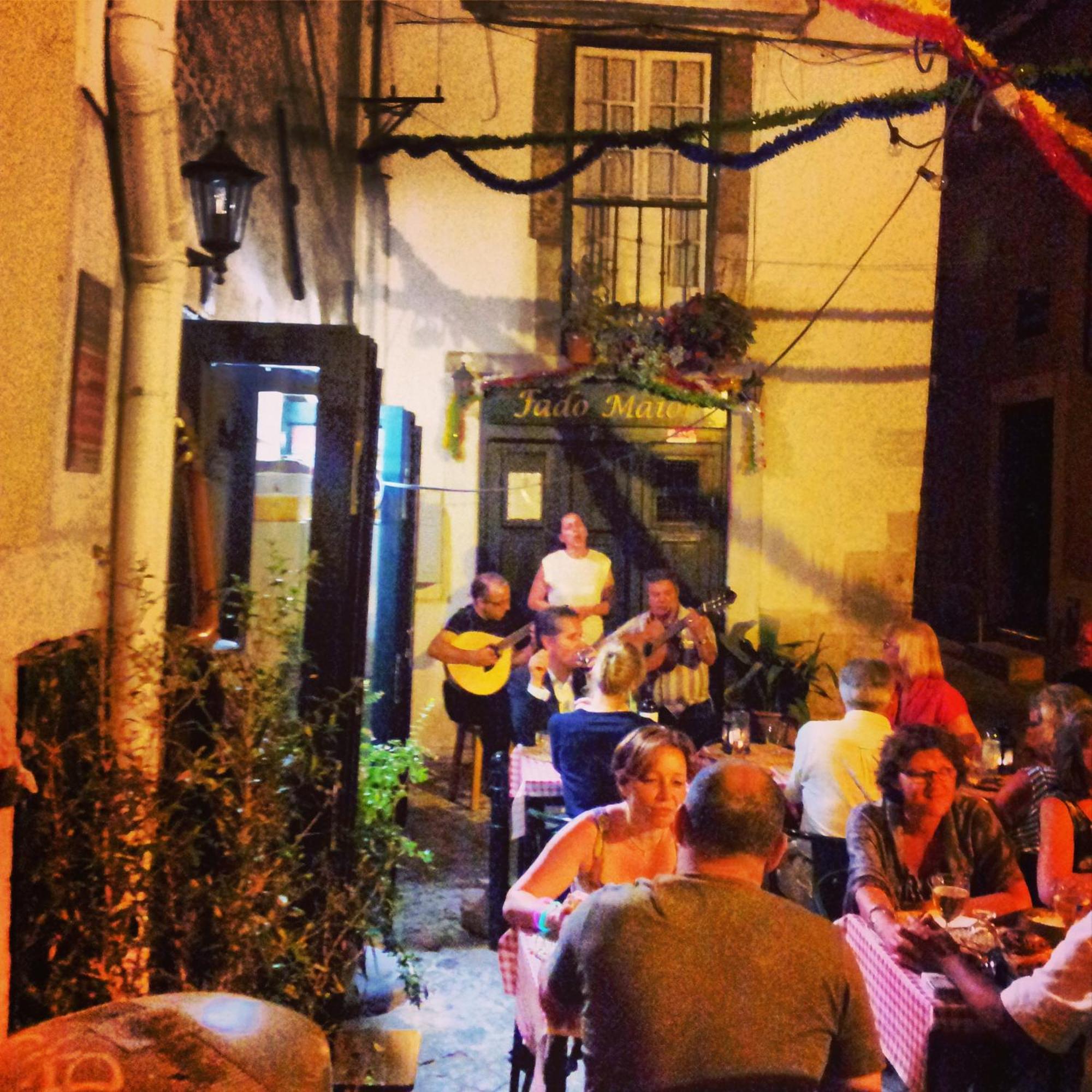 Appartamento Alfama Chic Penabuquel Lisbona Esterno foto